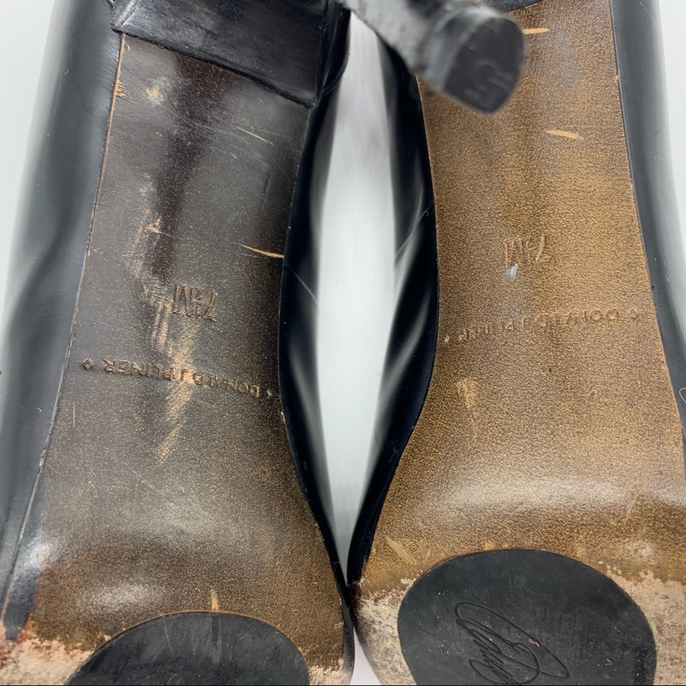 **SOLD**Donald J Pliner Black Stiletto Pumps - Picture 7 of 8